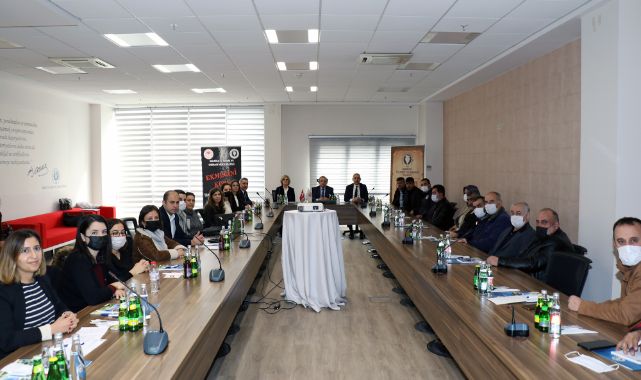 EKMEĞİNİ ÇÖPE ATMA, İSRAFA ORTAK OLMA