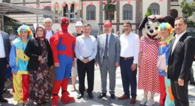 Manisa'da çocuklar için Açık hava festivali düzenlendi.