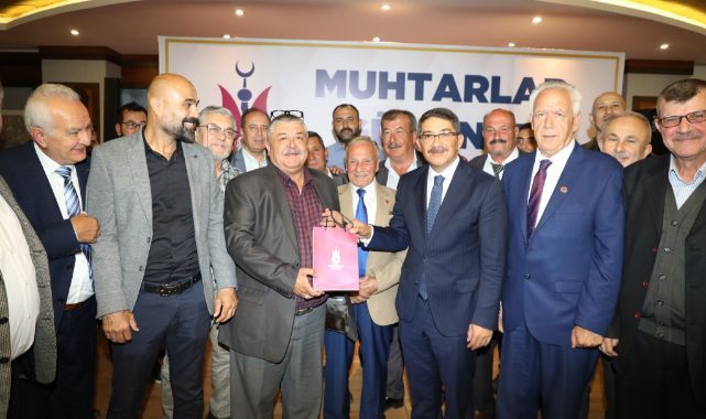 BAŞKAN ÇELİK&#039;TEN MUHTARLARA GEZİ MÜJDESİ