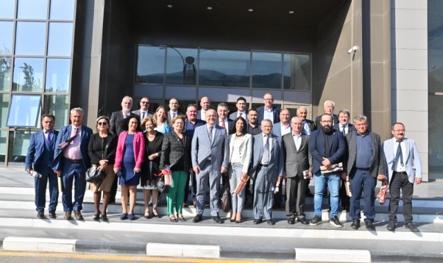 Başkan Ergün Muhtarlar Günü’nü Kutladı