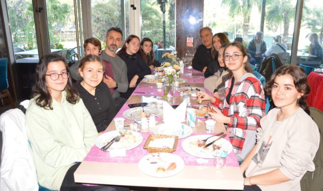 Laleli Zafer Spor Kulübü Büyük Saruhan Hotel&#039;de Ağırlandı