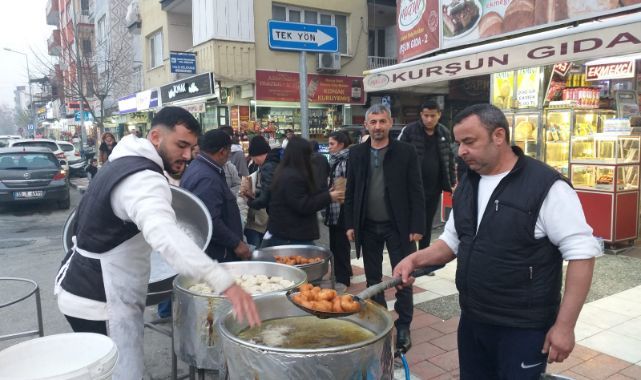MİLLİ YOL PARTİSİ&#039;NDEN ŞEHİT MUHSİN YAZICIOĞLU İÇİN LOKMA HAYRI