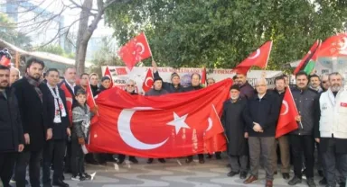 Akhisar'da Şehitlere Rahmet, Teröre Lanet, Filistin'e Destek Eylemi