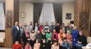 Manisa Çukurovalılar Derneği şehitlerimiz için Kur'an tilaveti düzenledi