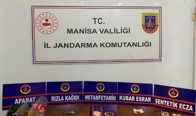 Manisa&#039;da Uyuşturucu Operasyonunda 12 Kişi Yakalandı