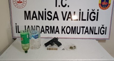 Manisa Soma'da Uyuşturucu ve Ruhsatsız Silah Operasyonu