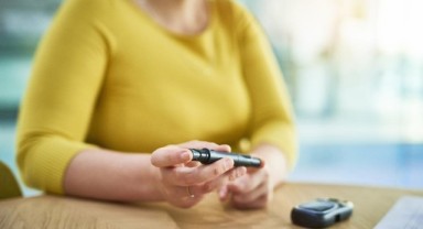 ŞEKER HASTALIĞI SİNİR SİSTEMİNDE HASARA YOL AÇIYOR!