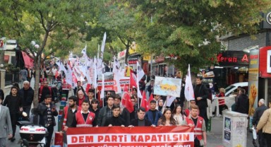 Ankara'da TGB'den "DEM Parti Kapatılsın" Yürüyüşü: Türk Gençliğinden Teröre Net Mesaj