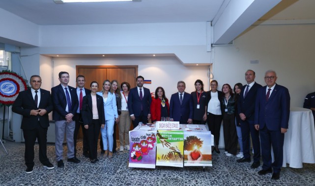 DEÜ, ORGAN BAĞIŞI VE NAKLİ PANELİ’NE EV SAHİPLİĞİ YAPTI