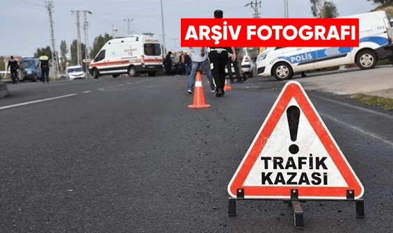 Manisa&#039;da Hemzemin Geçitte Tren Kazası: Sürücü Yaralandı