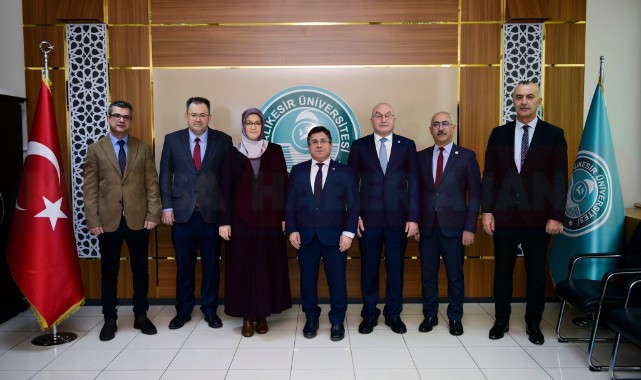 EGEKAF’25 için Balıkesir Üniversitesi Rektörü Prof. Dr. Yücel Oğurlu’ya Davet Ziyareti