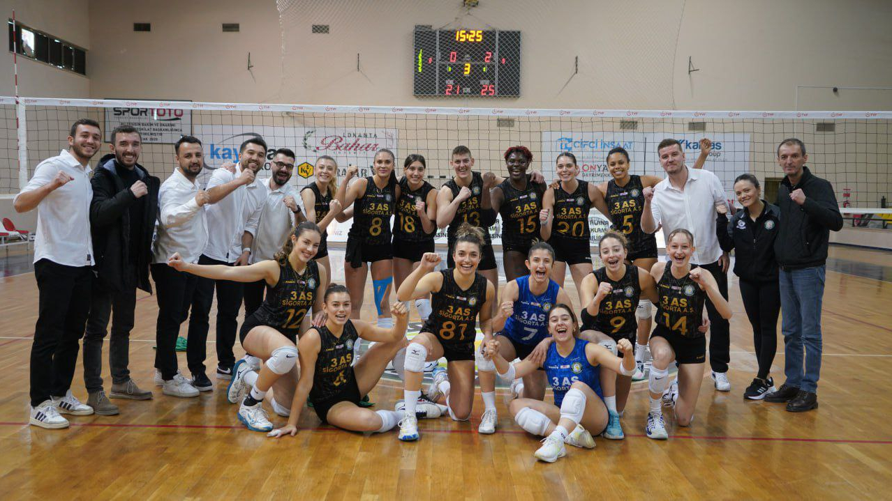 Voleybolda Körfez Derbisi Edremit’in