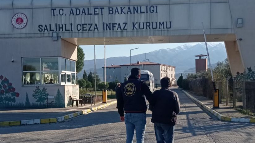 Manisa’da 20 Yıl Hapis Cezası Bulunan Firari Hükümlü Yakalandı