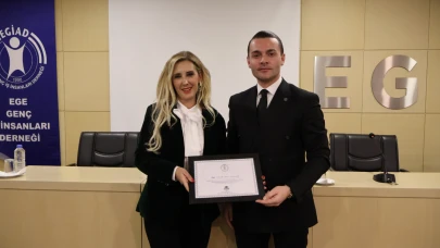 EGİAD’dan Küresel Siyaset ve Ekonomi Semineri