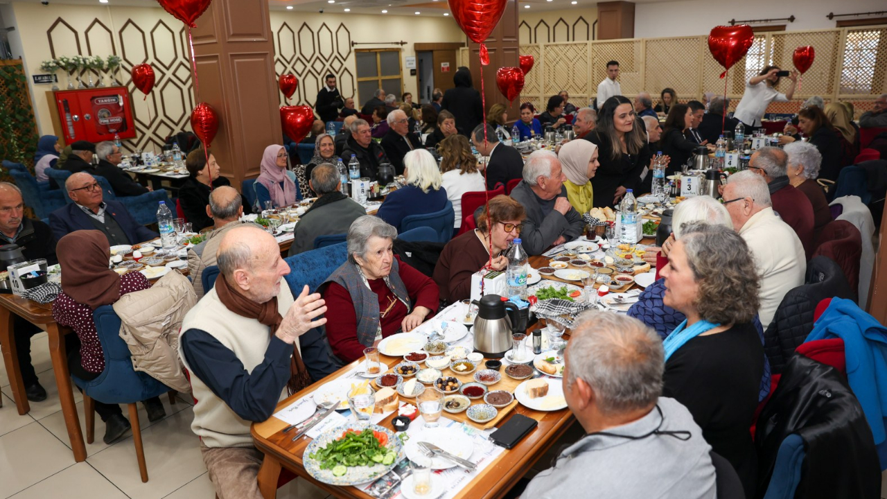 Aşkta 40 Yılı Devirenler 14 Şubat’ta Buluştu