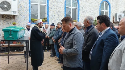 Akpınar Camii İmam Hatibi Cebrail Çelik’in Annesi Son Yolculuğuna Uğurlandı