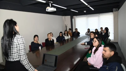 Yunusemre Belediyesi’nden Öğrencilere Sınav Kaygısı Semineri