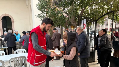 Kızılay Konak Şubesi’nden Ramazan Dayanışması