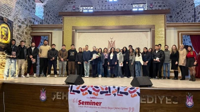 Şehzadeler Belediyesi’nden Öğrencilere Sınav Motivasyonu Semineri