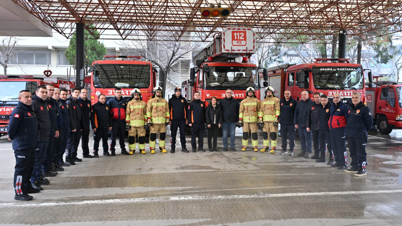 Manisa İtfaiyesine 400 Adet Yeni Koruyucu Kıyafet