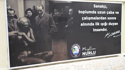 : Atatürk Panoları Yeniden Ramiz Turan Stadyumu’nda Yerini Aldı!