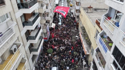 CHP Manisa İl Başkanı Özalper: “Bu Bir Darbedir, Halkın İradesine Sahip Çıkıyoruz!”