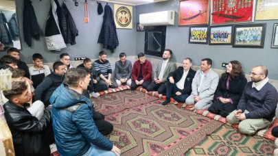 Başkan Balaban, Yuntdağı’nda 15 Mahallede Vatandaşlarla Bayramlaştı