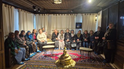 Yunusemre’de Kadınlara Kanser Taraması Sürdürülüyor