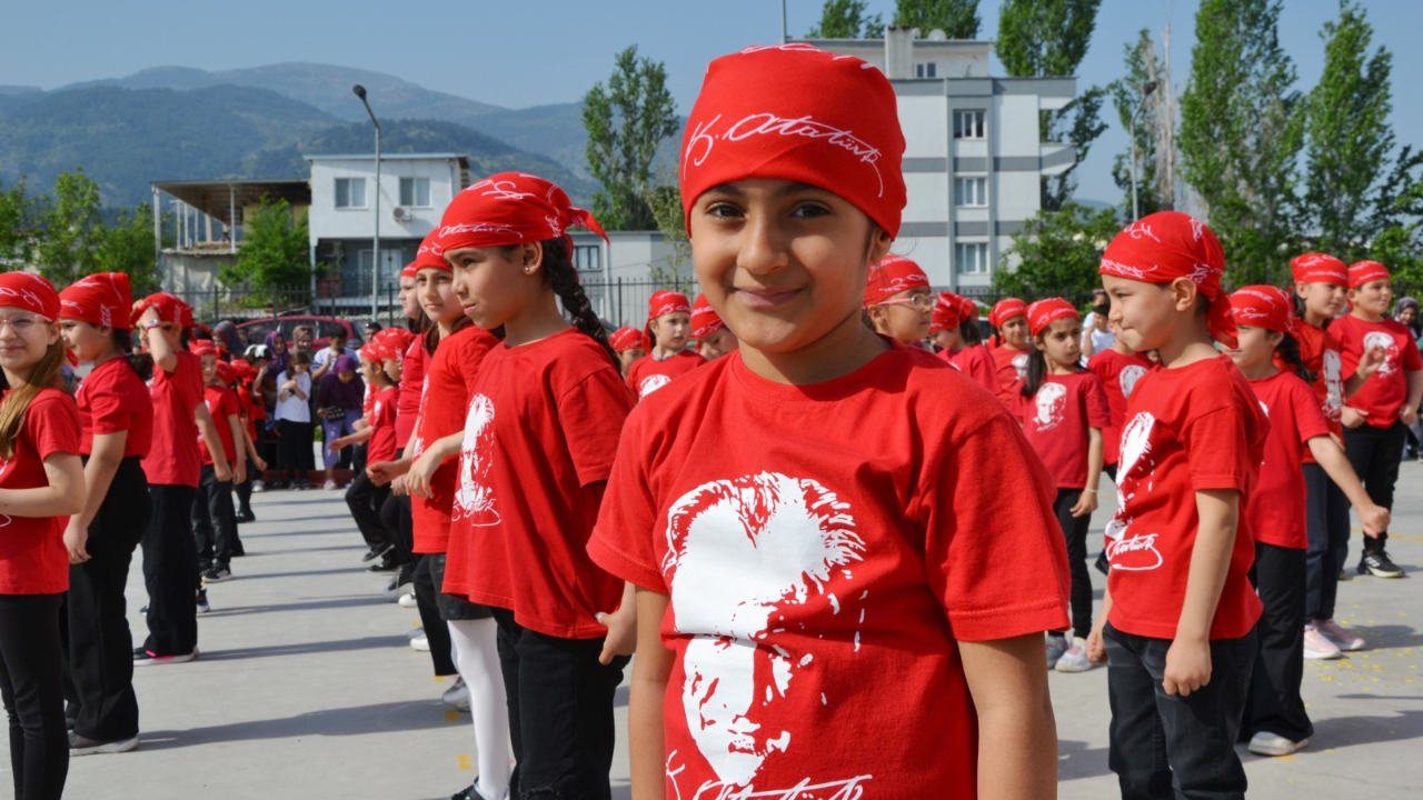 Dr. Ömer Faruk Meriç İlkokulu’nda 23 Nisan Coşkusu