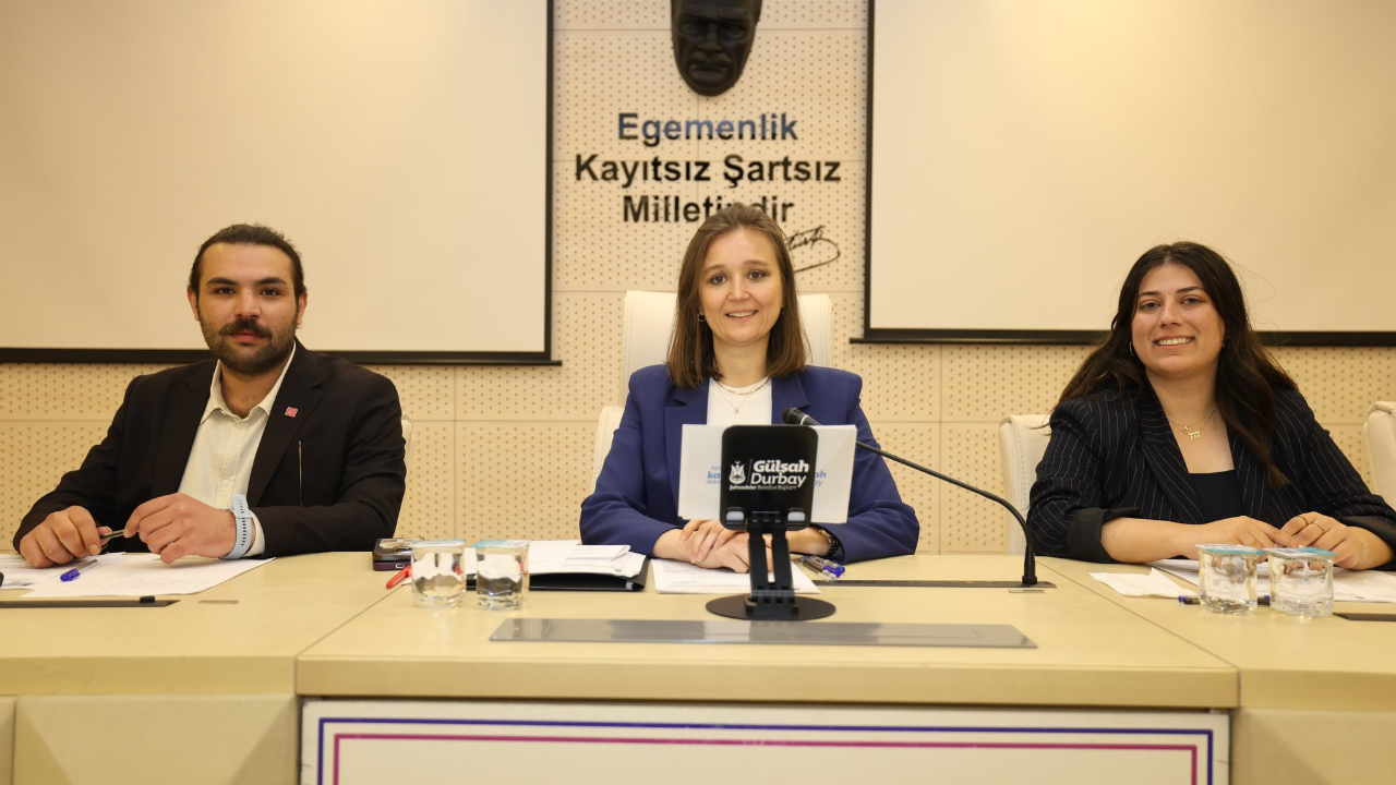 Şehzadeler Meclisi&#039;nden Özgür Özel’e Saldırıya Kınama