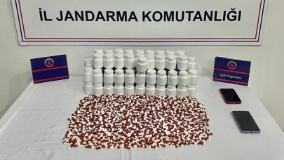 Manisa’da Uyuşturucuya Geçit Yok: 4.648 Sentetik Hap Ele Geçirildi