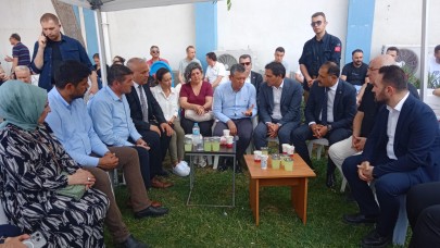 AK Partili Başkanlardan Özgür Özel’e Zeyrek Ziyareti