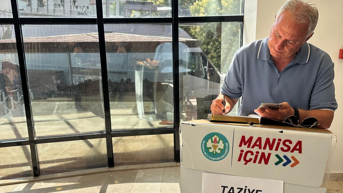 Artar, Taziye Defterine Duygu Dolu Sözler Yazdı