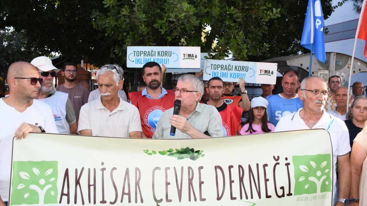 Akhisar’da &quot;Zeytinime Dokunma&quot; Çağrısı
