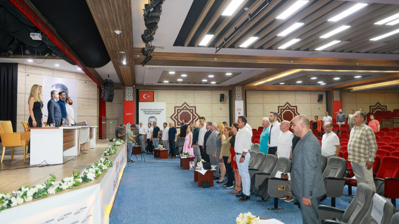 Yunusemre Meclisi Temmuz Toplantısında Ortak Anma ve Uyarılar