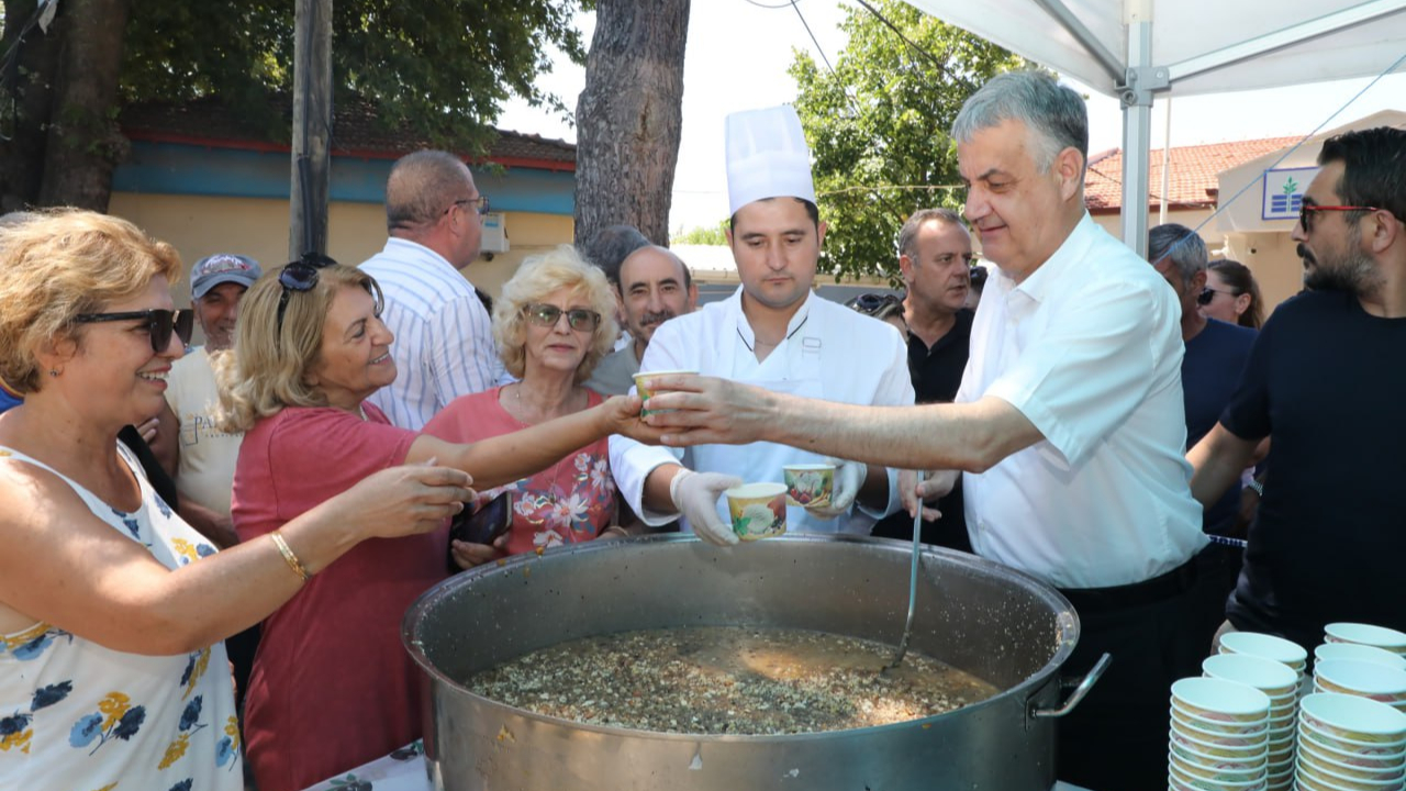 Edremit Belediyesi’nde Aşure Hayırları Başladı