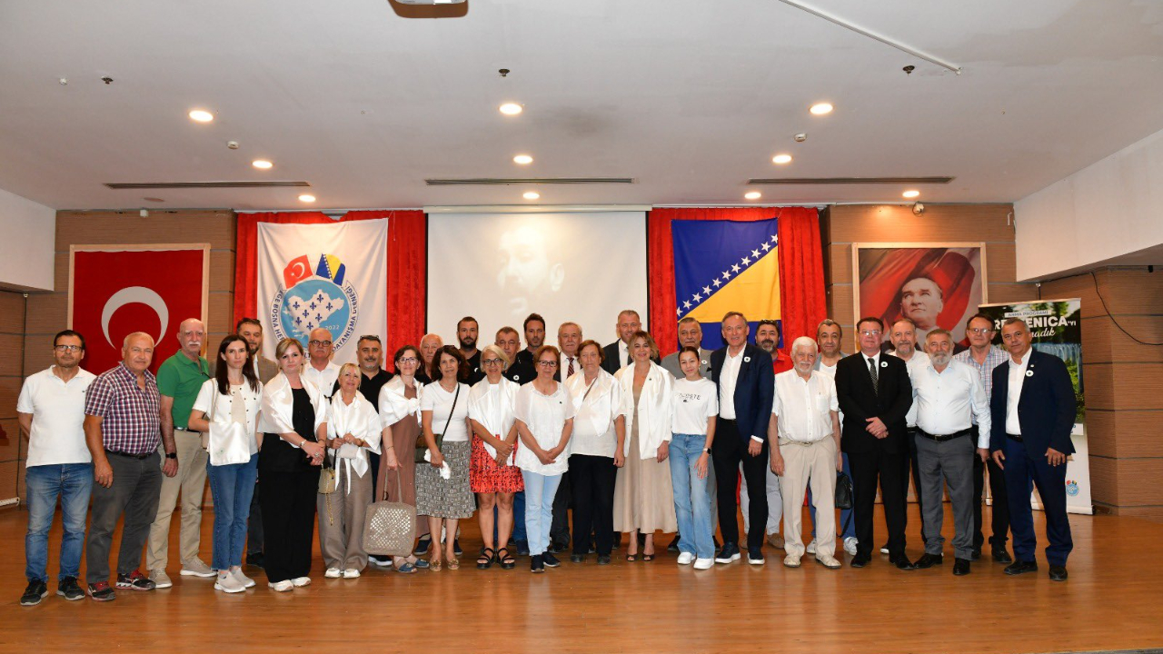 Çiğli’de Srebrenica Katliamı Unutulmadı