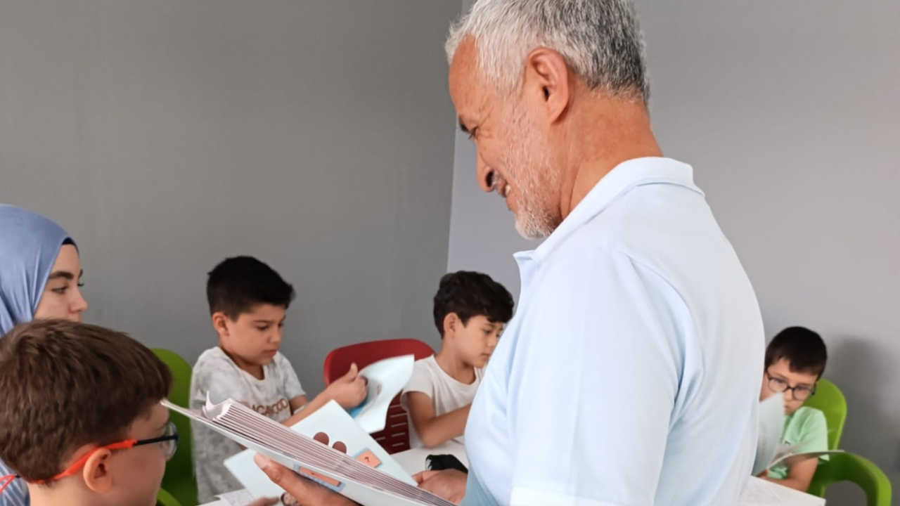 Kardelen Yaz Okulu’nda Çocuklara Yazma Sevgisi Aşılanıyor