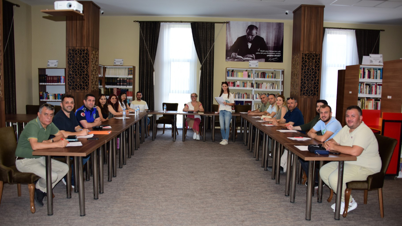 Şehzadeler Belediyesi&#039;nden Personeline İş Güvenliği Eğitimi