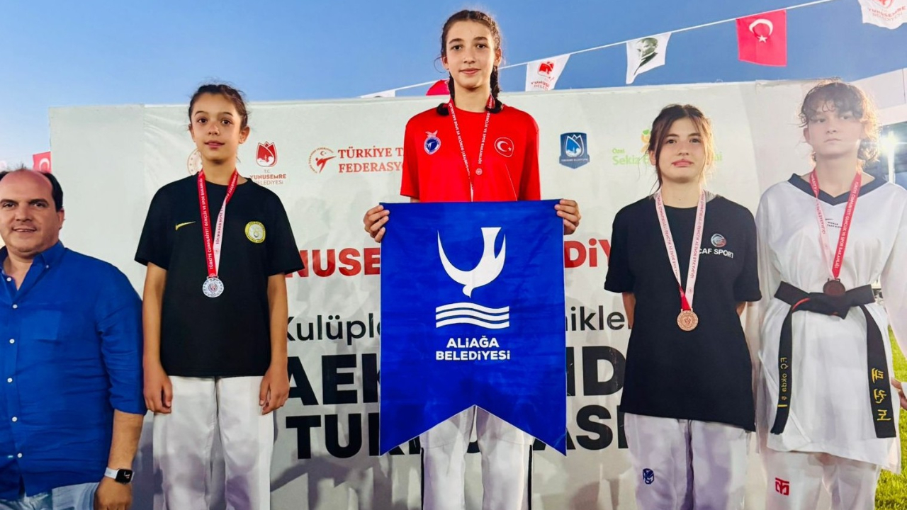 Aliağalı Taekwondocular Manisa’dan Üçüncülük Kupasıyla Döndü