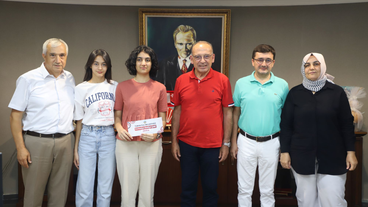 Başkan Akın’dan Türkiye Derecesi Yapan Elif Ela Gülseren’e Tebrik