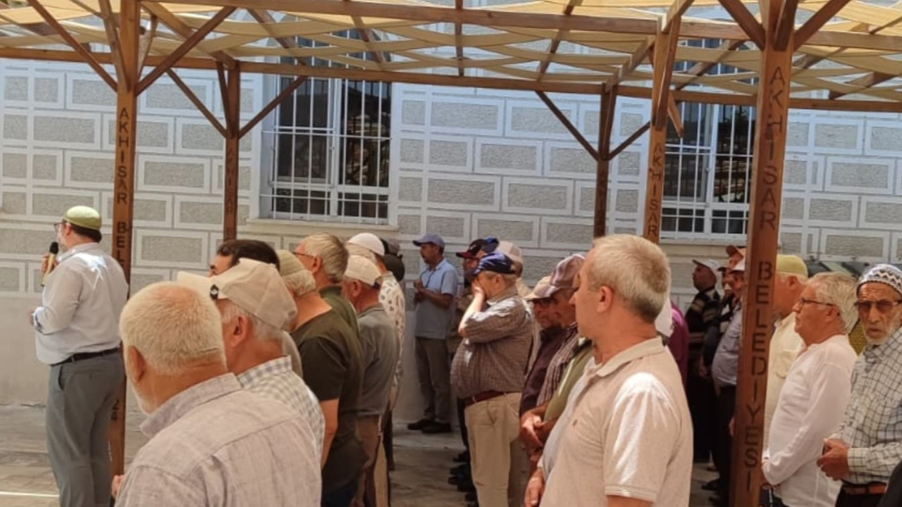 Söğütlü Camii’nde Yağmur Duası Yapıldı