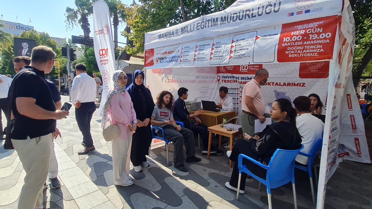 Milli Eğitim’den Bir İlk: Üniversite Tercih Danışmanlığı Noktası Açıldı