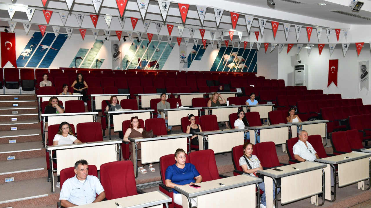 Çiğli Belediyesi’nden İstihdam Garantili Pastacılık Kursu: 300 Saatlik Eğitimle Meslek Sahibi Olacaklar