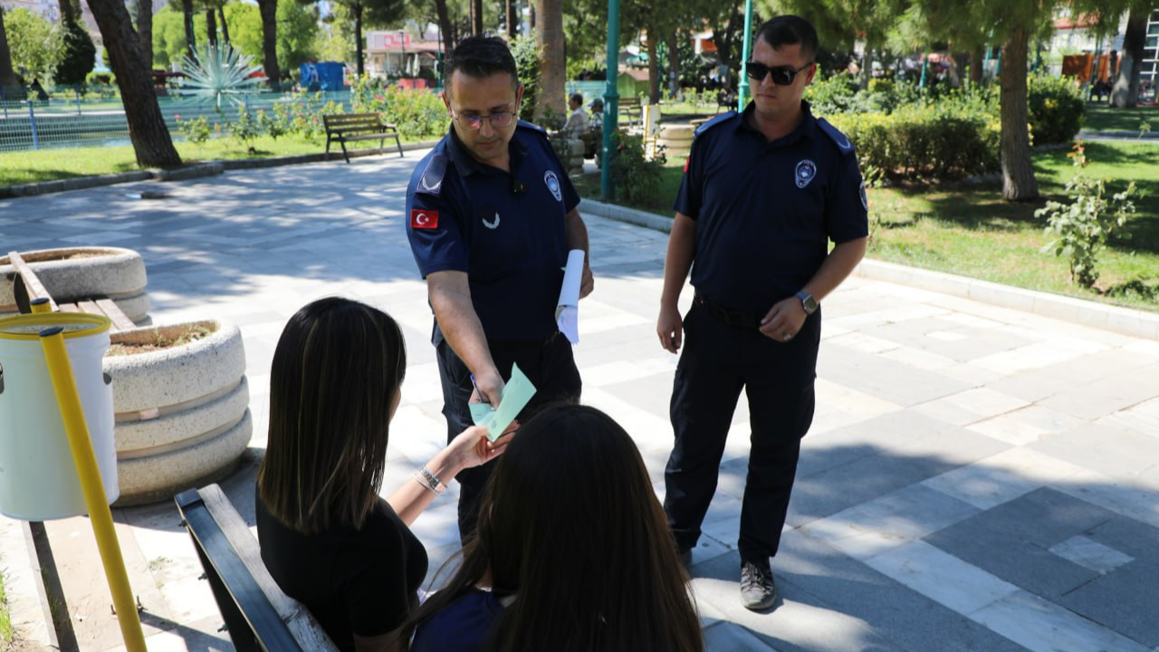 Edremit’te Yere Çöp Atanlara Para Cezası