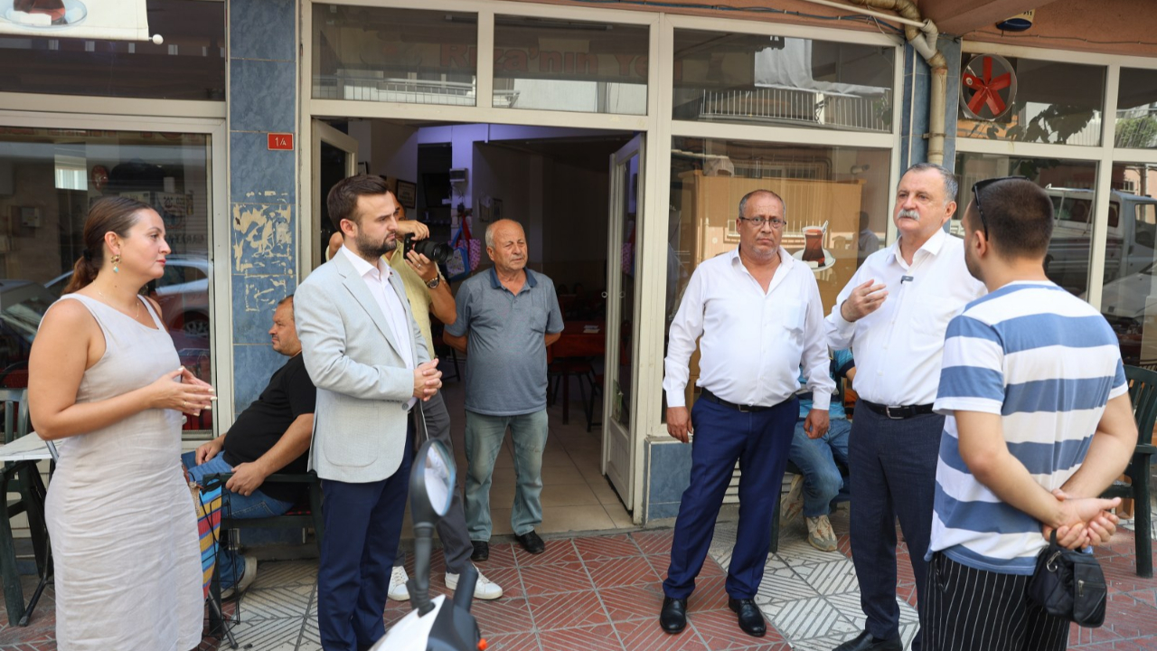 Başkan Balaban Karaköy’de Esnafla Buluştu