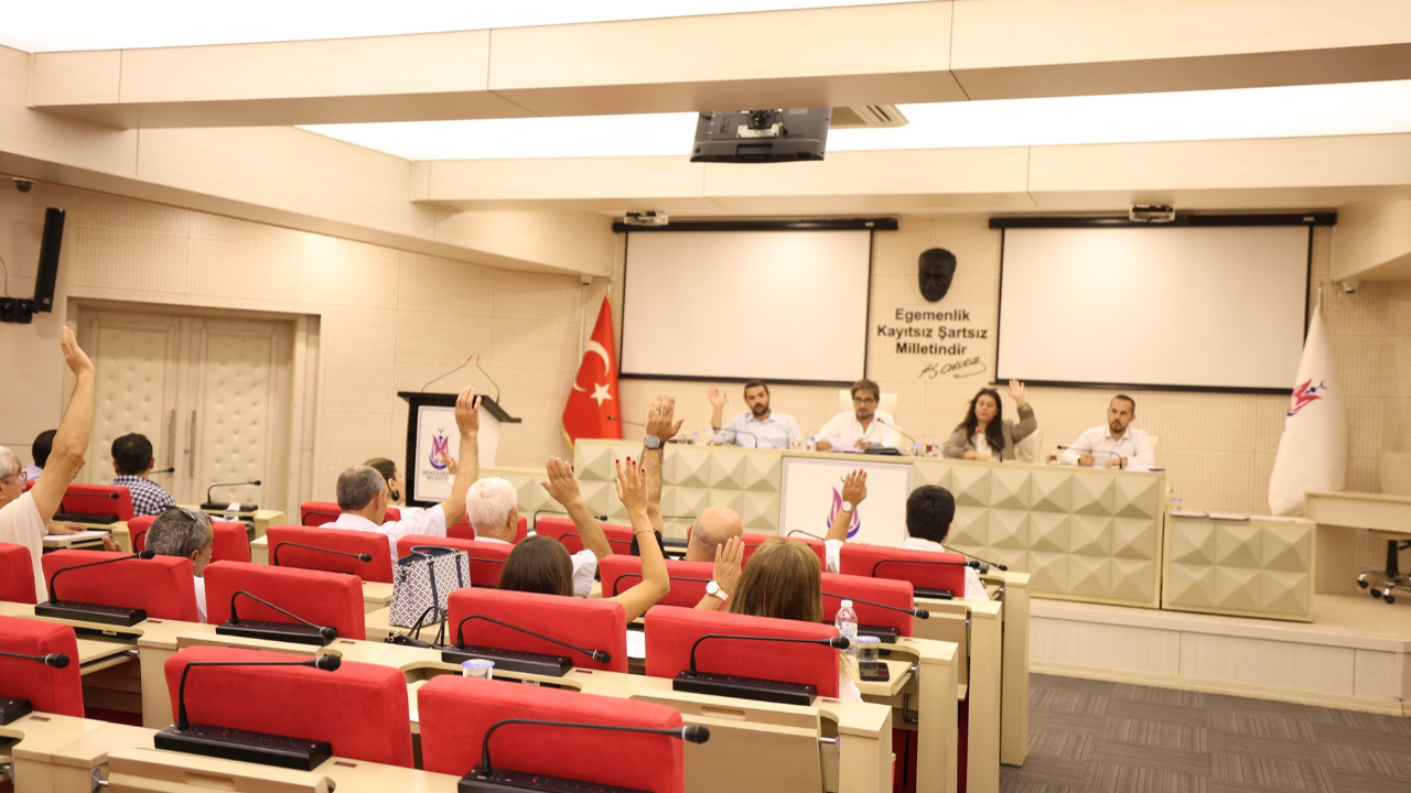 Şehzadeler Belediye Meclisi Ağustos Toplantısında 29 Madde Karara Bağlandı