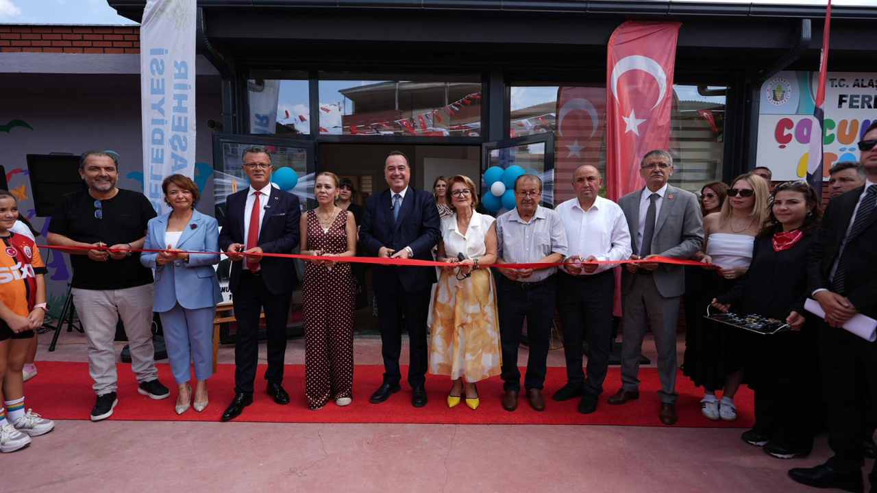 Ferdi Zeyrek Çocuk Oyun Atölyesi Alaşehir’de Açıldı