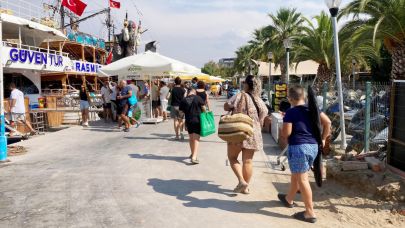 Ege Sahillerinde Eylül Bir Başka Güzel