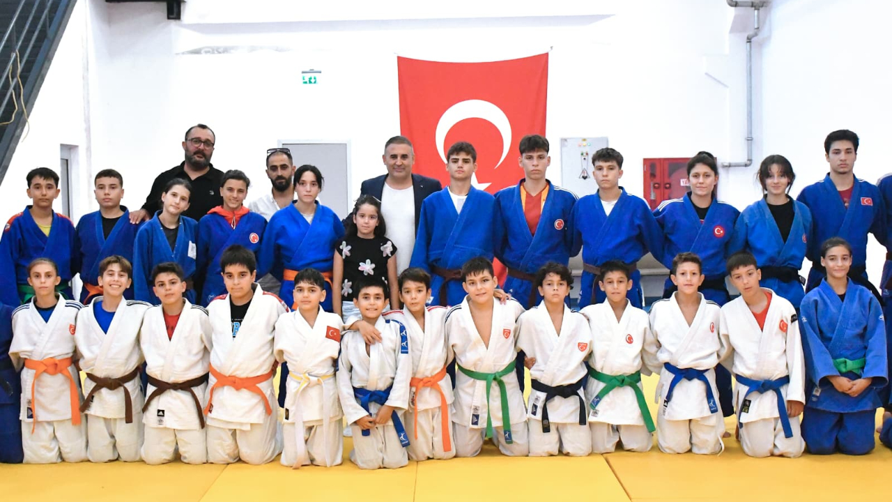Yunusemreli Judocular Türkiye’nin Zirvesinde